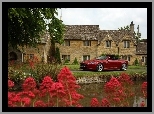 Aston Martin DBS Volante